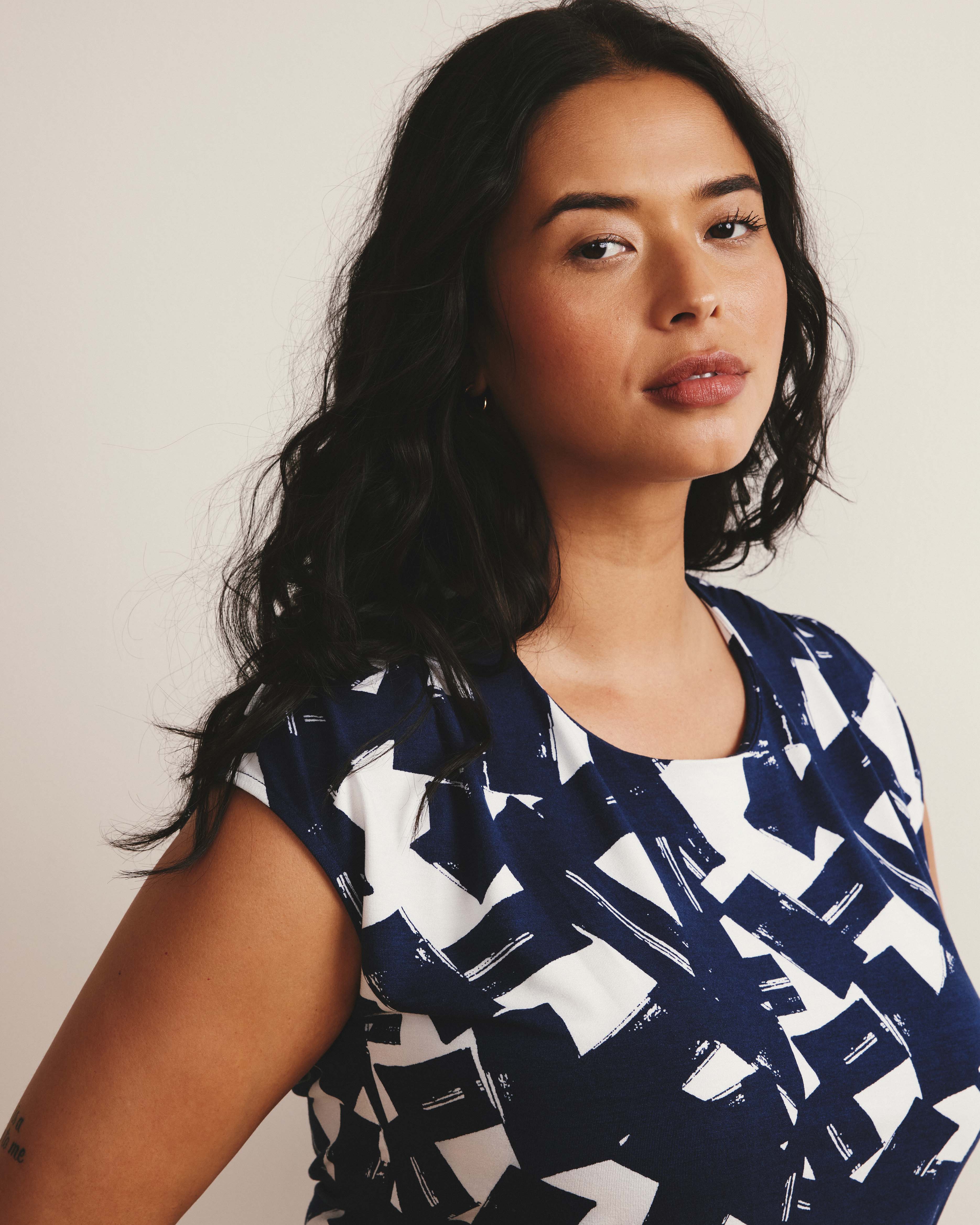 Havana Divine Jersey Dress - Navy Santiago Print