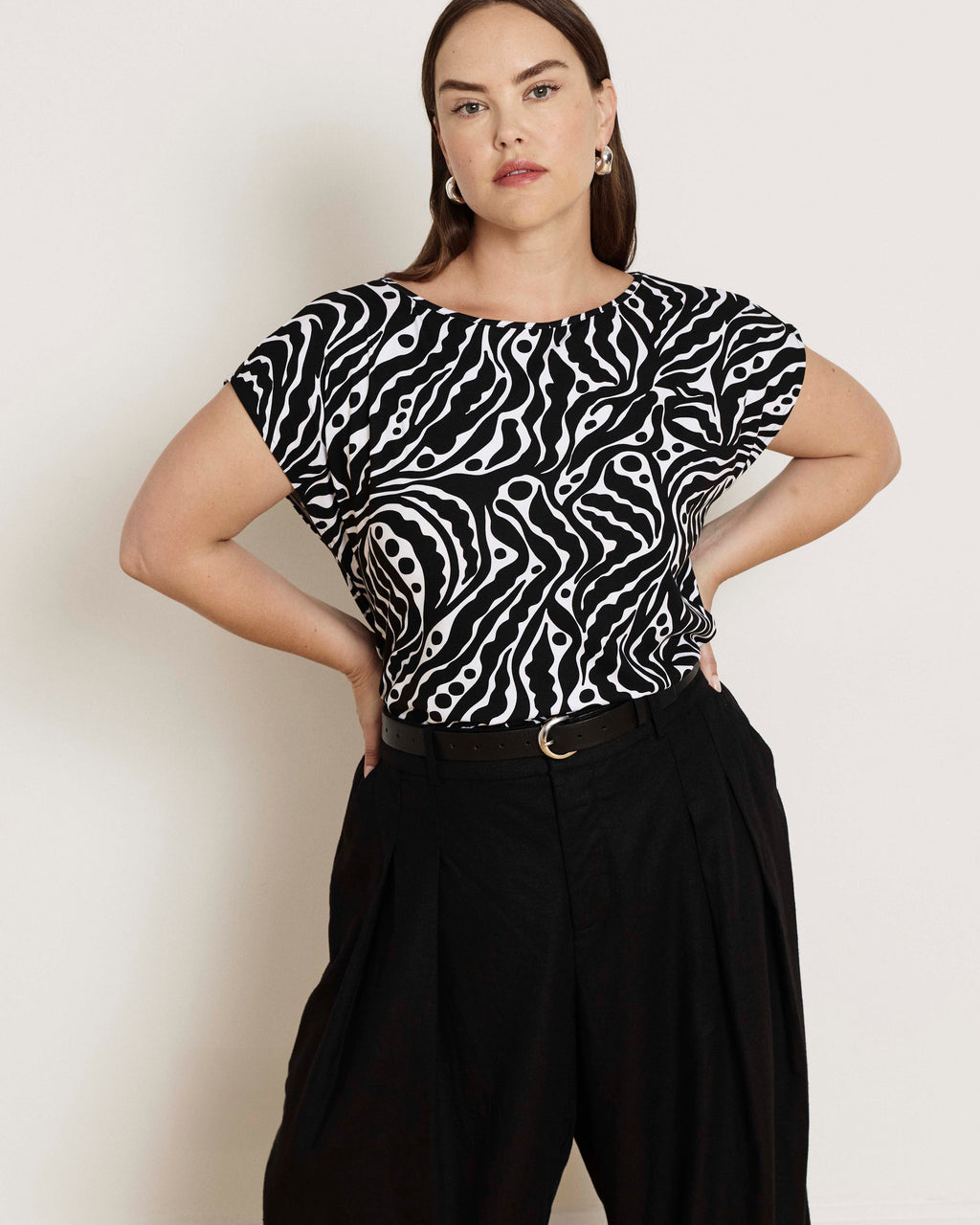 Heatwave Divine Jersey Flared Top - Black Bosco Print