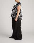 Heatwave Divine Jersey Flared Top - Black Bosco Print